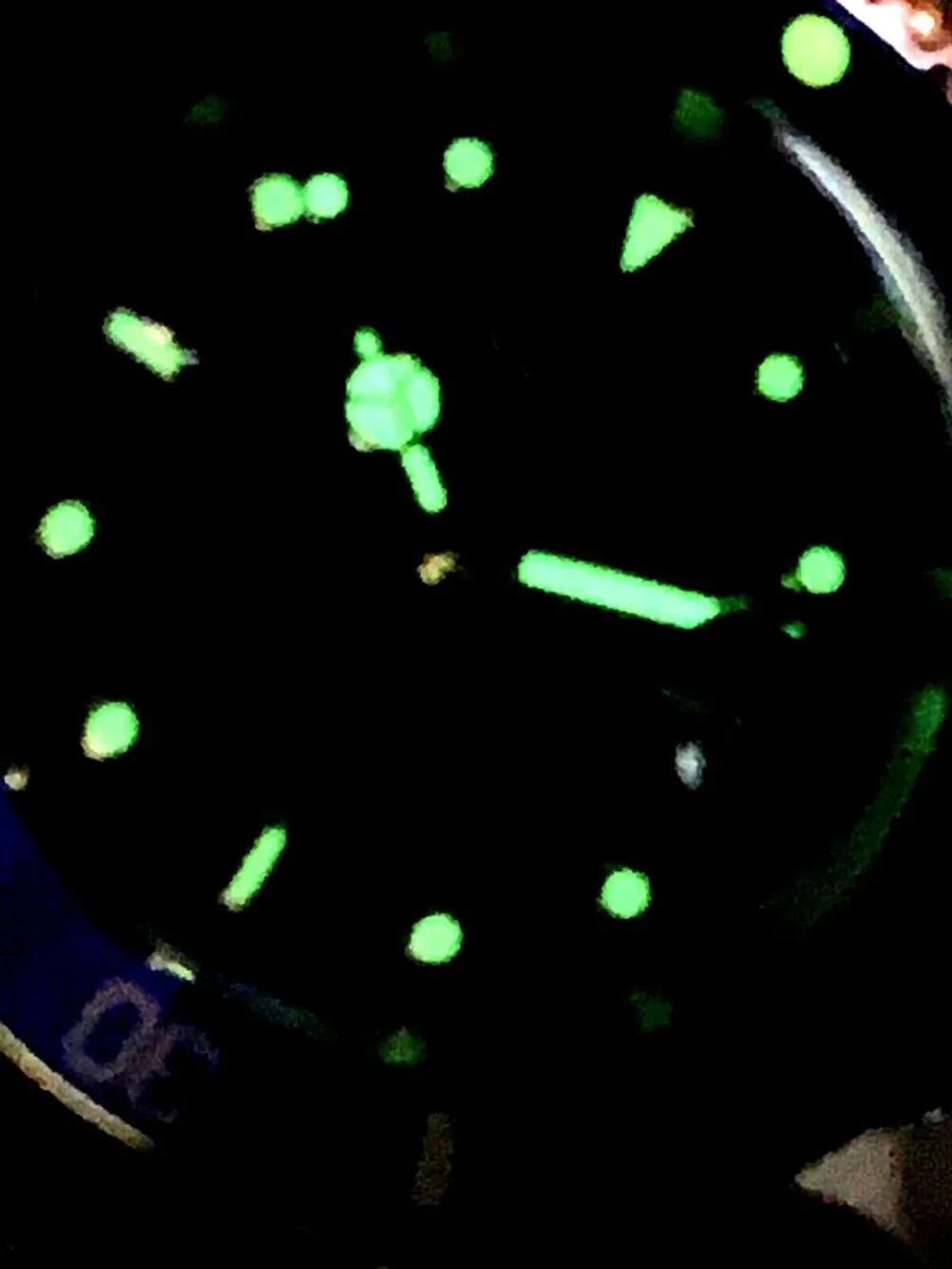 Invicta Men's Watch 26972 Pro Diver Blue Dial 2-Tone Stainless Steel Quartz 40mm